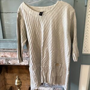 Focus Striped Gray Long Sleeve Top